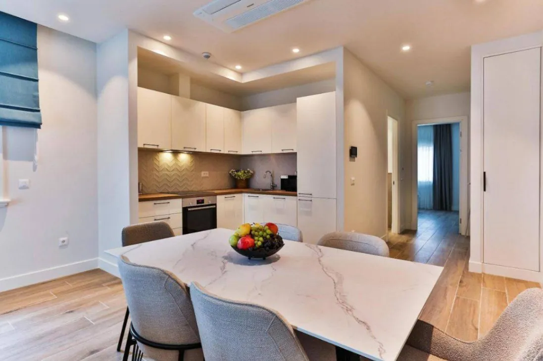 Prodaja, dvosoban stan, 95m², Luštica Bay, Tivat