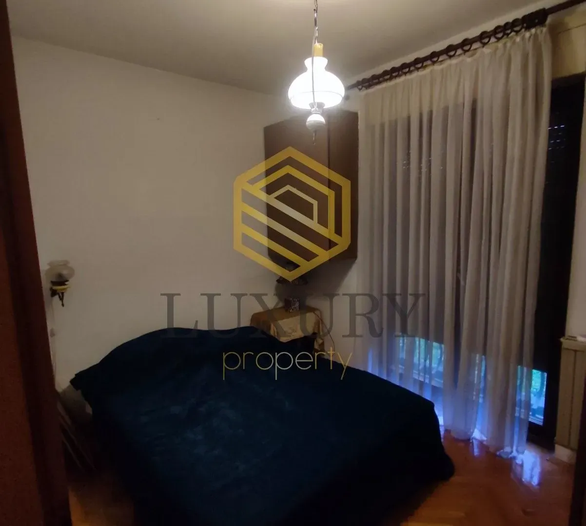 Rent, house, 200m², Zagorič, Podgorica