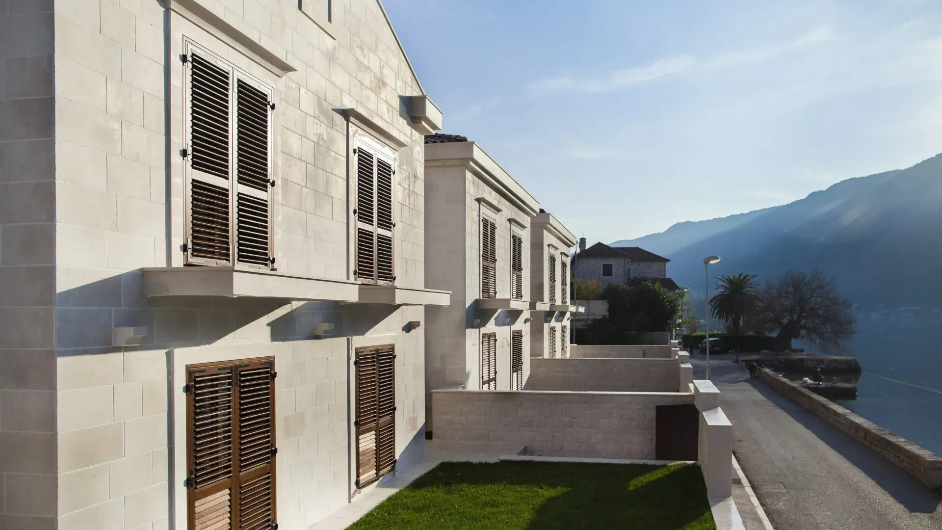 Prodaja, stan, 196m², Dobrota, Kotor