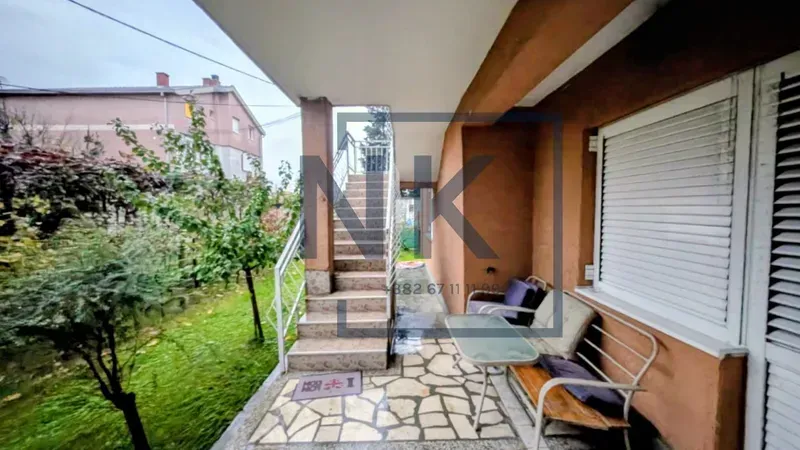 Izdavanje, dvosoban stan, 80m², Masline, Podgorica