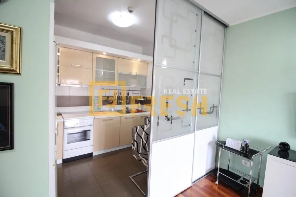 Rent, two bedroom apartment, 74m², City Kvart, Podgorica