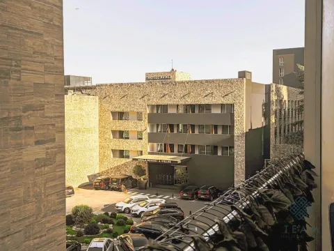 Izdavanje, dvosoban stan, 50m², Centar, Budva - image 16