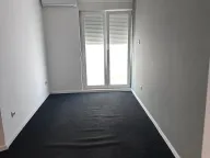 Izdavanje, stan, 39m², Stari Aerodrom, Podgorica - image 1