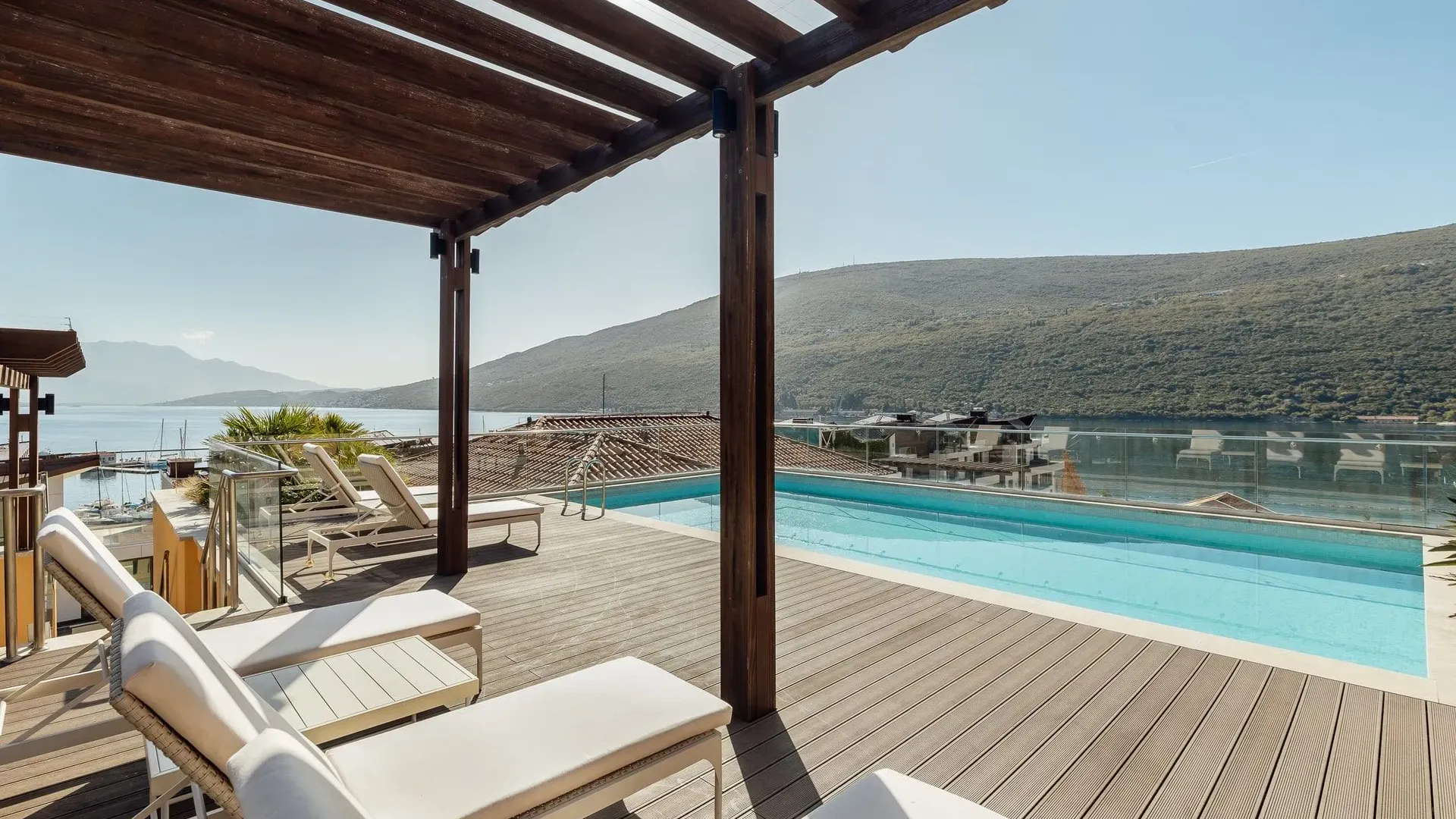 Prodaja, dvosoban stan, 290m², Portonovi, Herceg Novi