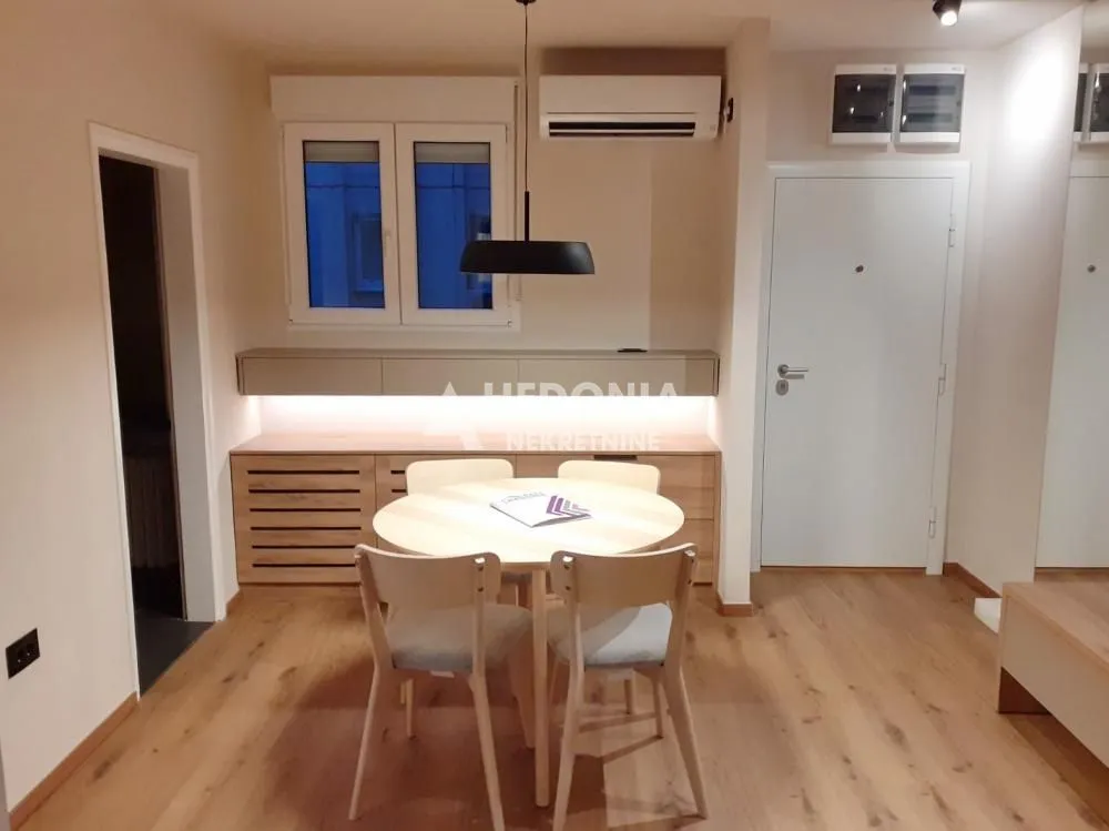 Rent, two bedroom apartment, 66m², Novi Beograd Sve Podlokacije, Beograd