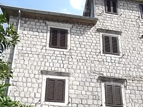 Sale, house, 142m², Dobrota, Kotor