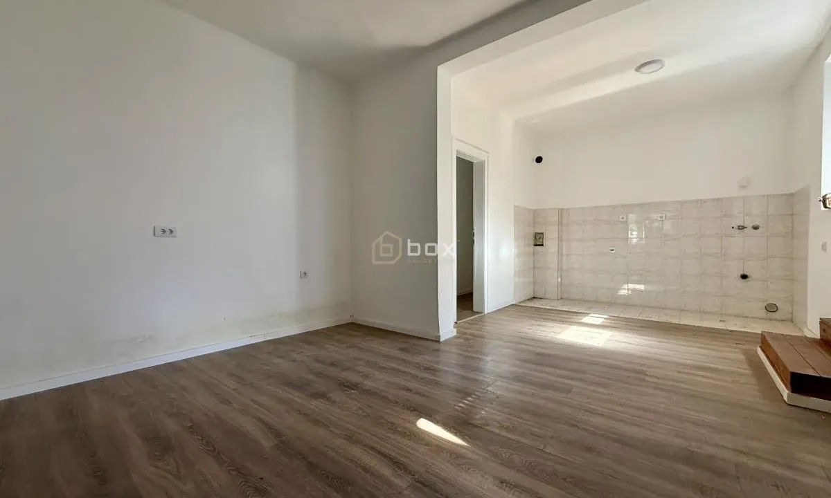Sale, one bedroom apartment, 54m², Palilula, Niš