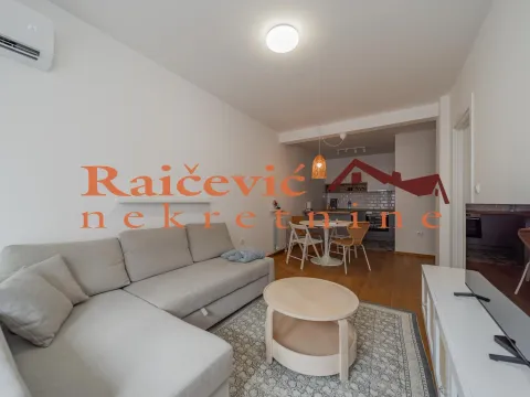 Rent, one bedroom apartment, 44m², Zvezdara Sve Podlokacije, Beograd - image 5