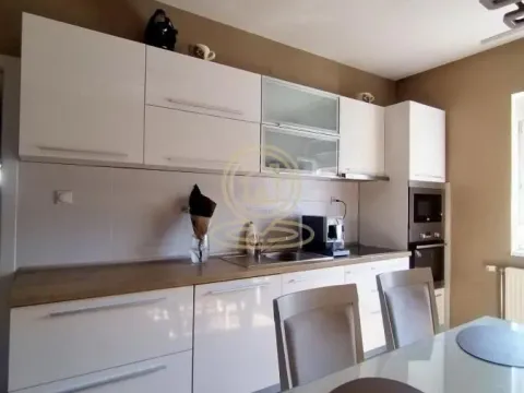Izdavanje, kuća, 100m², Palilula, Niš - image 3