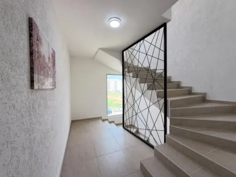 Prodaja, jednosoban stan, 39m², Zabjelo, Podgorica - image 12