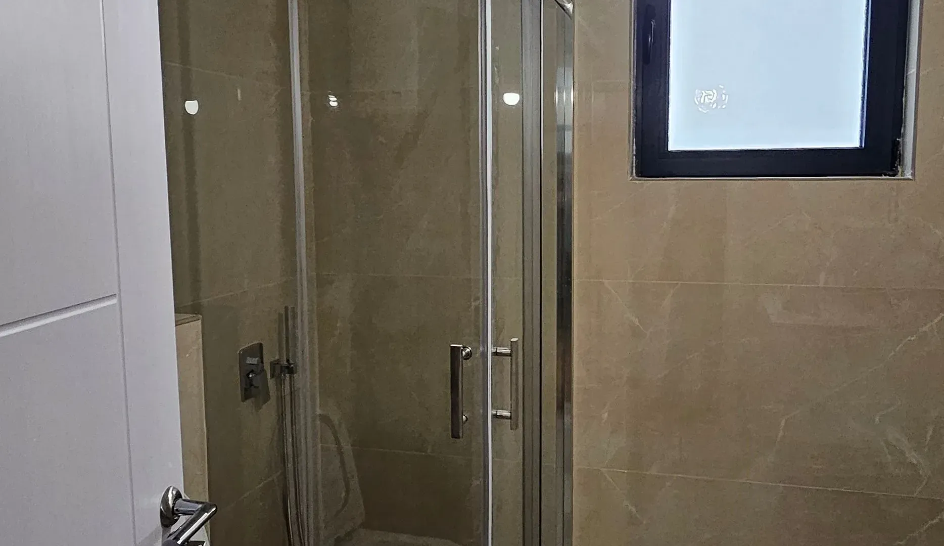 Prodaja, jednosoban stan, 46m², Centar, Ulcinj