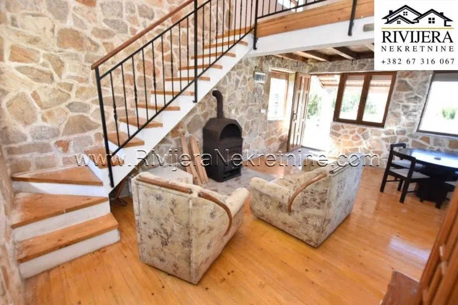 Prodaja, kuća, 189m², Herceg Novi, Crna Gora