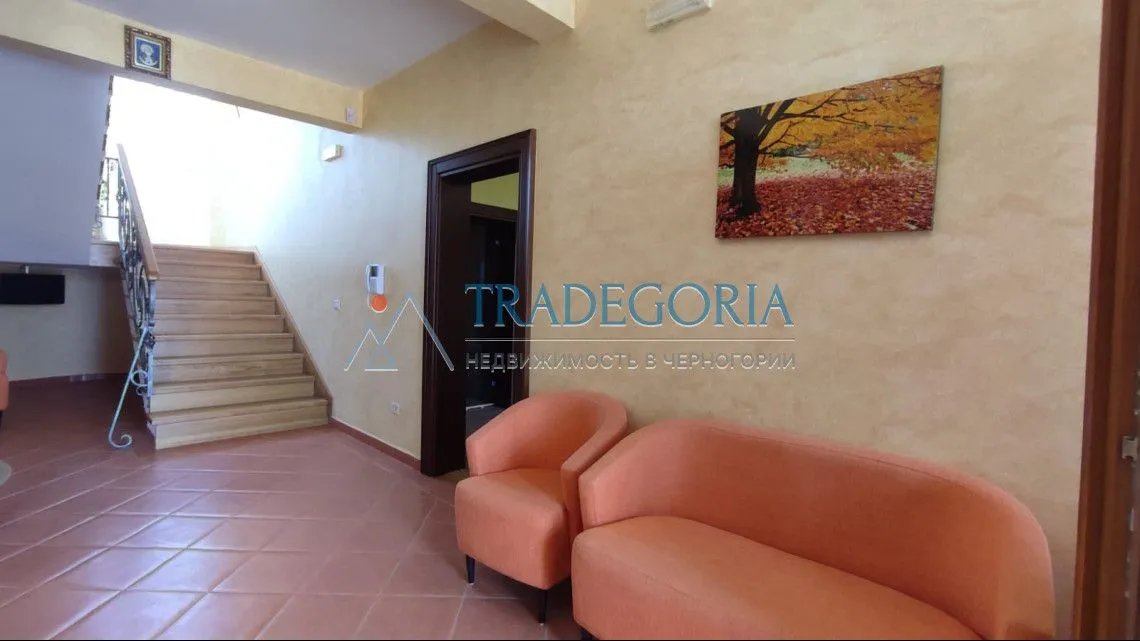 Prodaja, kuća, 400m², Bar, Crna Gora