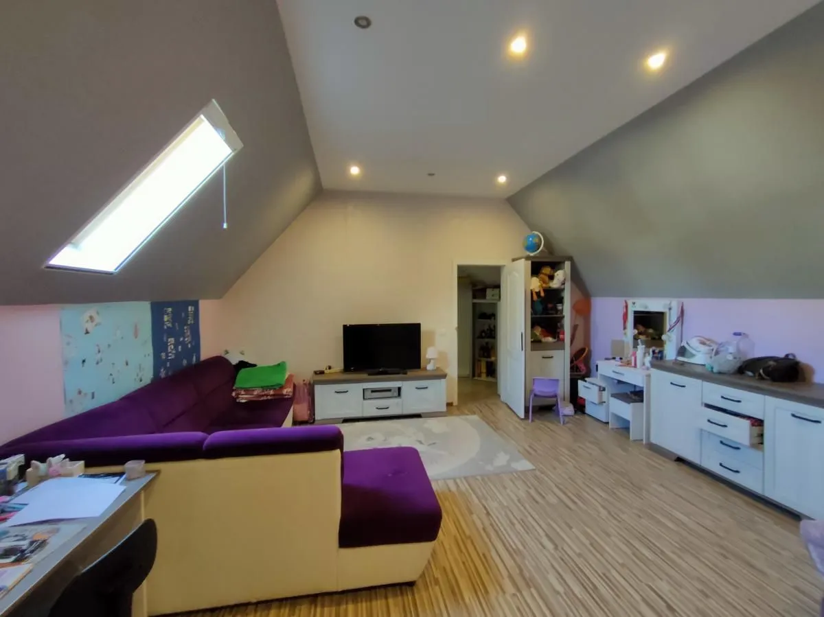 Prodaja, kuća, 380m², Sremska Kamenica, Petrovaradin