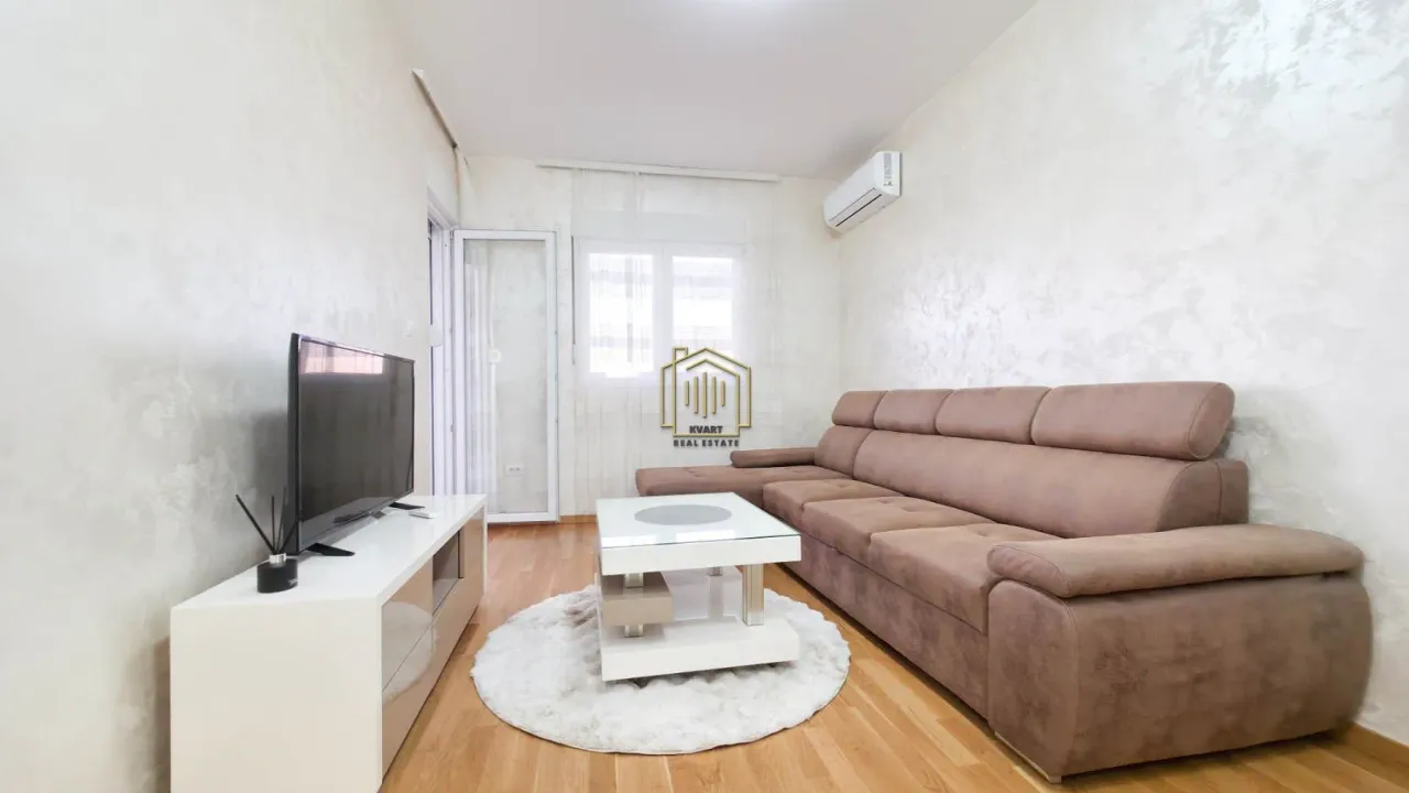 Sale, one bedroom apartment, 43m², Stari Aerodrom, Podgorica