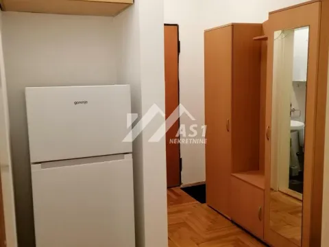 Izdavanje, jednosoban stan, 45m², Centar, Novi Sad - image 9