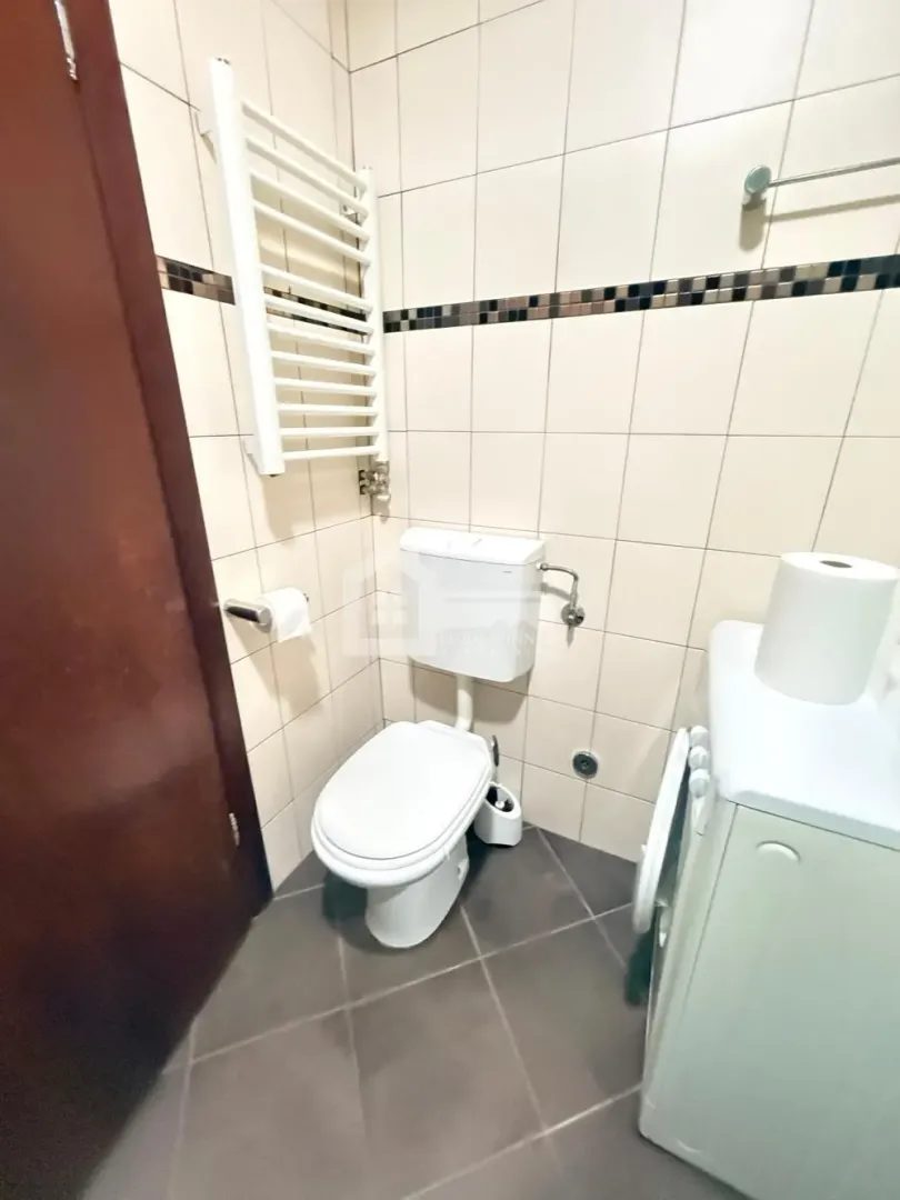 Rent, one bedroom apartment, 39m², Južni Bulevar, Vračar Sve Podlokacije