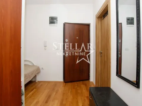 Izdavanje, stan, 25m², Stari Aerodrom, Podgorica - image 5