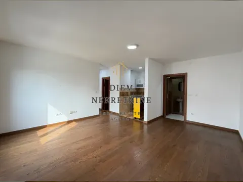 Rent, office space, 56m², City Kvart, Podgorica - image 6