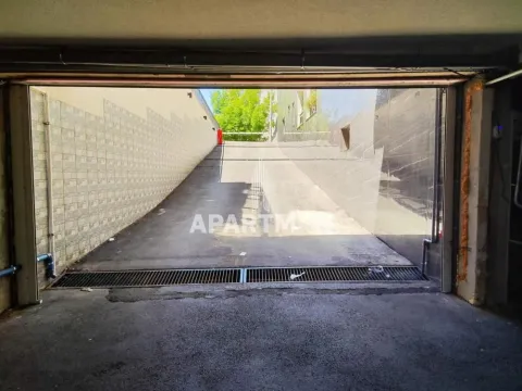 Sale, two bedroom apartment, 86m², Zvezdara Sve Podlokacije, Beograd - image 10