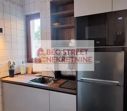 Izdavanje, dvosoban stan, 53m², Čubura, Beograd - image 8