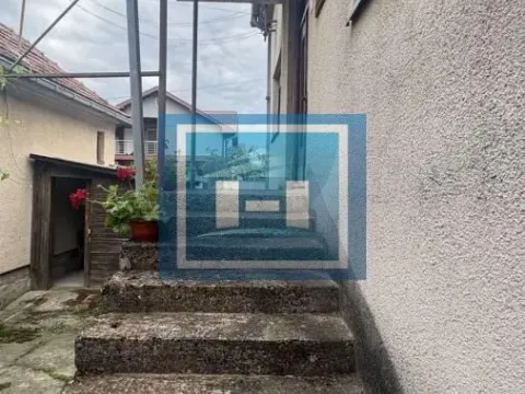 Prodaja, kuća, 157m², Ribarski put, Jagodina - image 18