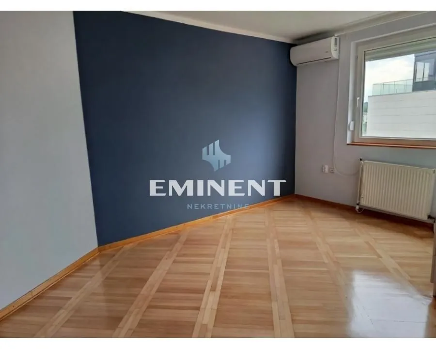 Rent, four bedroom apartment, 125m², Savski Venac, Beograd