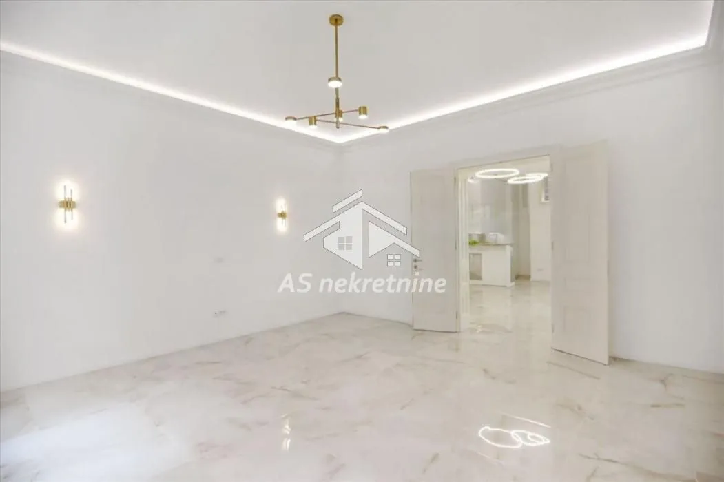 Rent, three bedroom apartment, 106m², Stari Grad, Beograd