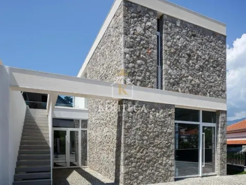 Rent, office space, 67m², Seljanovo, Tivat