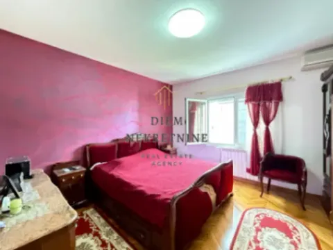 Sale, house, 752m², Zelenika, Podgorica - image 2