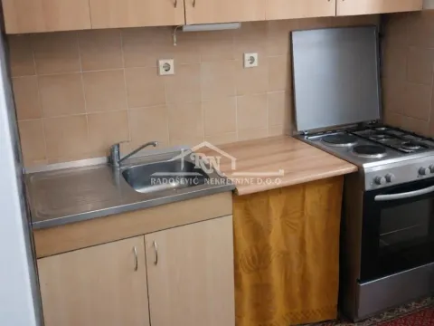 Prodaja, kuća, 410m², Novi Banovci, Stara Pazova - image 3