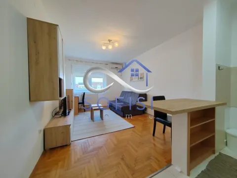 Izdavanje, stan, 26m², Grbavica, Novi Sad Sve Podlokacije - image 4