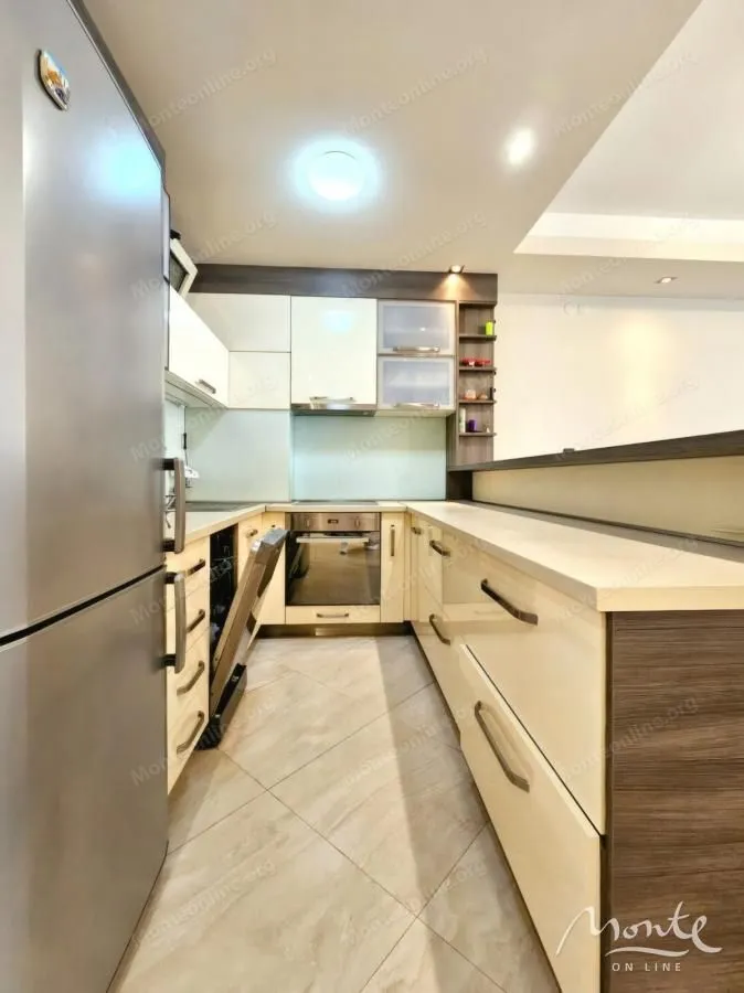 Sale, three bedroom apartment, 90m², Rozino, Budva