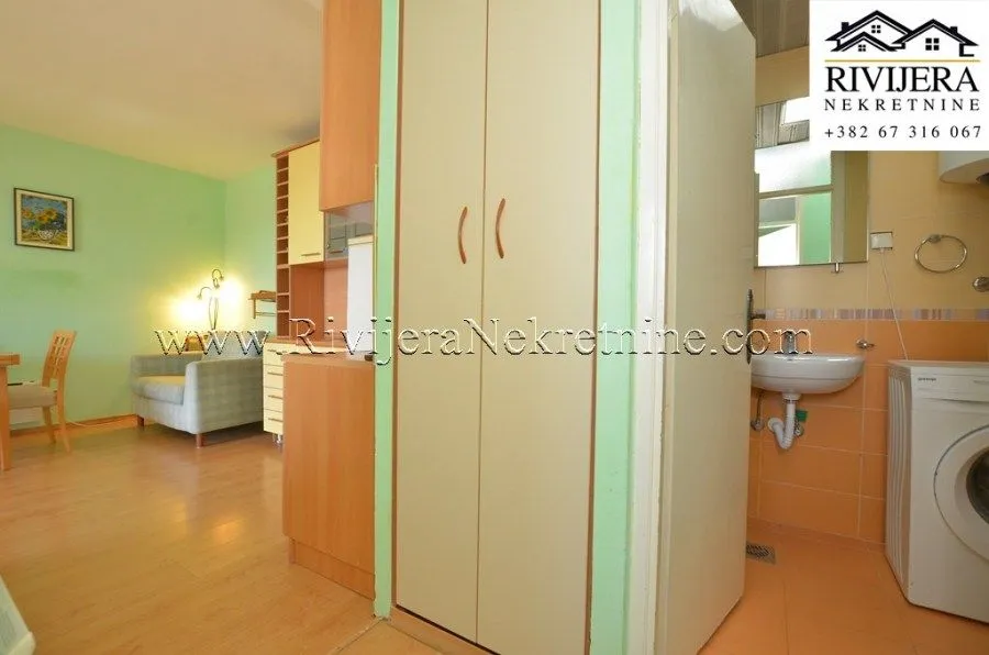 Prodaja, jednosoban stan, 35m², Centar, Herceg Novi