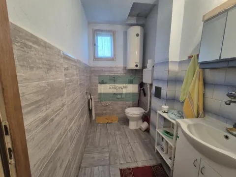 Prodaja, kuća, 89m², Bresje, Jagodina - image 11