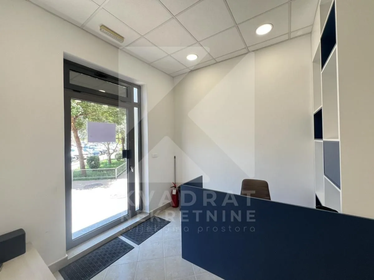 Rent, office space, 98m², Stari Aerodrom, Podgorica