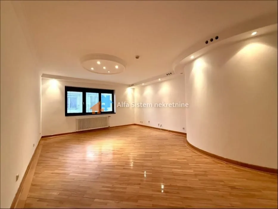 Rent, office space, 147m², Kalenić Pijaca, Vračar Sve Podlokacije