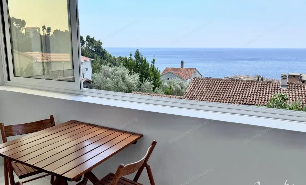 Sale, one bedroom apartment, 45m², Sveti Stefan, Budva