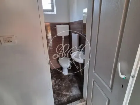 Izdavanje, kuća, 83m², Zemun Gornji Grad, Zemun Sve Podlokacije - image 6