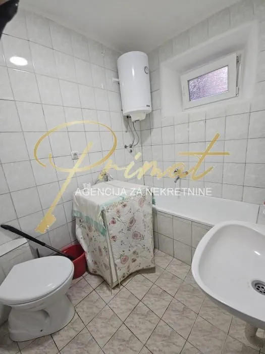 Prodaja, stan, 27m², Vračar Hram, Vračar Sve Podlokacije