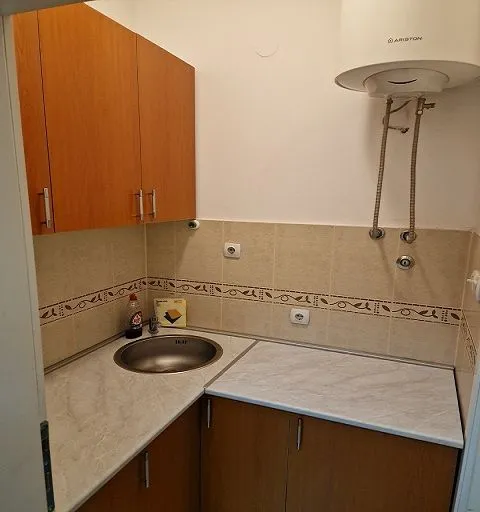 Sale, office space, 70m², Rača, Srbija