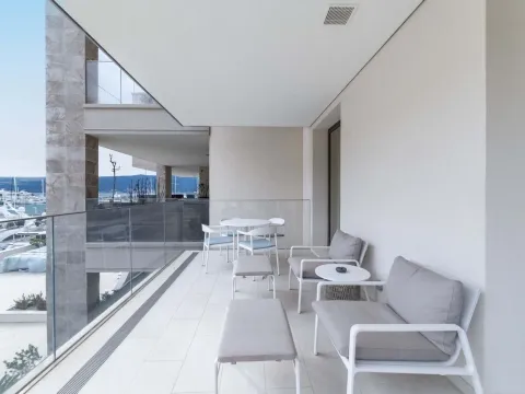 Prodaja, jednosoban stan, 81m², Tivat, Crna Gora - image 18