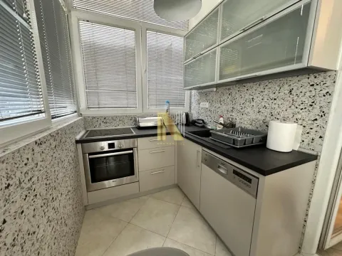 Izdavanje, dvosoban stan, 91m², Kej, Novi Sad Sve Podlokacije - image 10