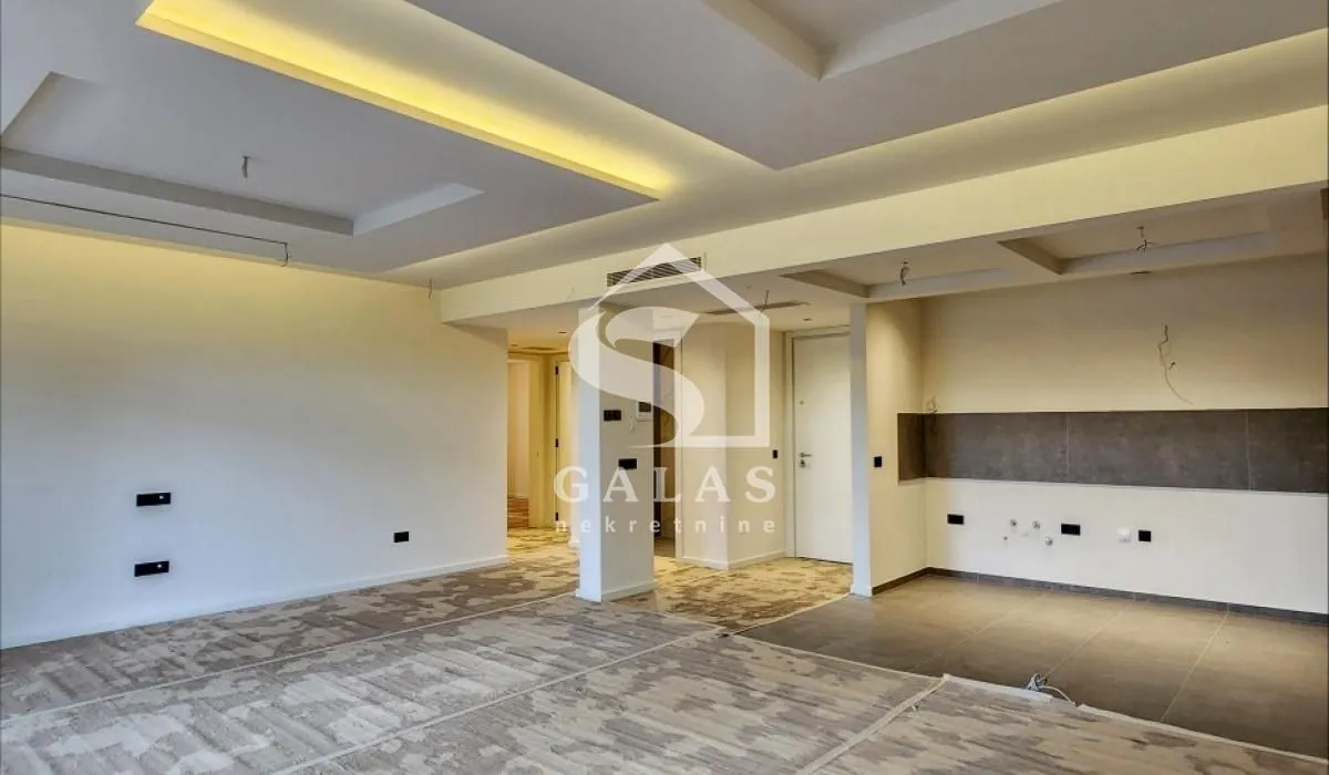 Prodaja, četvorosoban stan, 132m², Autokomanda, Voždovac Sve Podlokacije