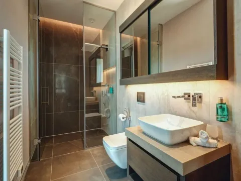 Prodaja, četvorosoban stan, 611m², Kumbor, Herceg Novi - image 12