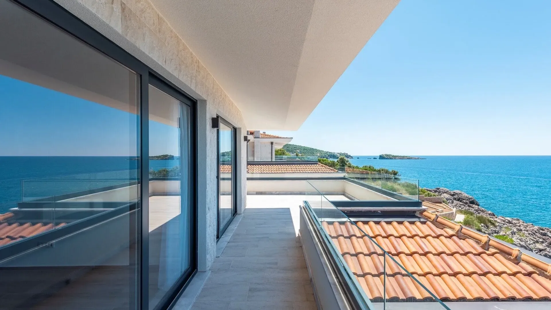 Sale, house, 360m², Utjeha, Bar