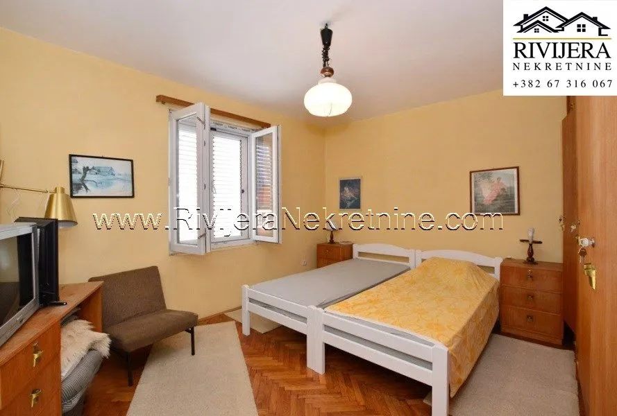 Prodaja, kuća, 245m², Igalo, Herceg Novi
