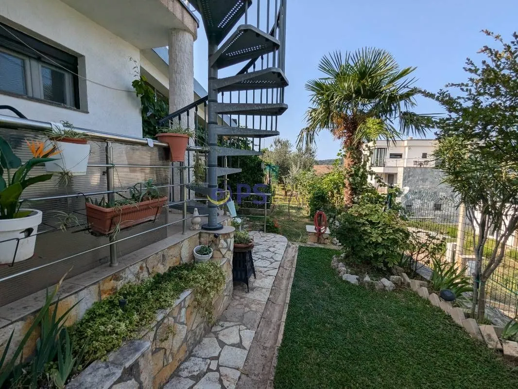 Sale, house, 150m², Bar, Crna Gora