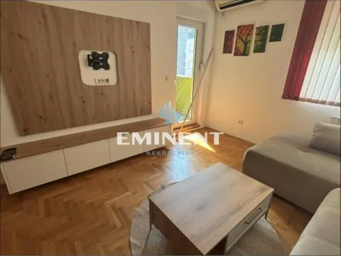Rent, two bedroom apartment, 42m², Novi Beograd Blok 72, Novi Beograd Sve Podlokacije - image 3