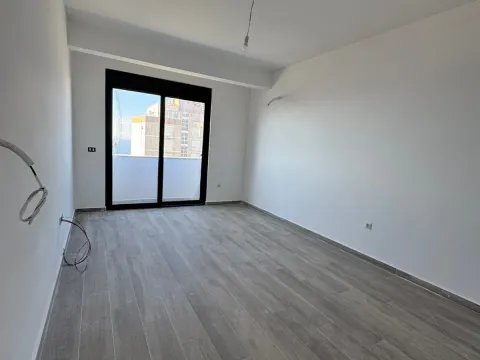 Prodaja, jednosoban stan, 48m², Pinješ, Ulcinj - image 7